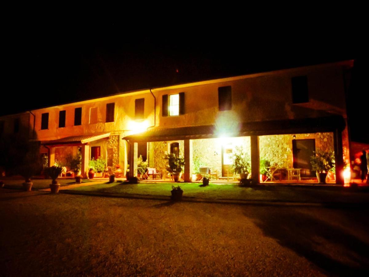 Agriturismo Il Cuscino Nel Pagliaio كامبيليا ماريتيما المظهر الخارجي الصورة