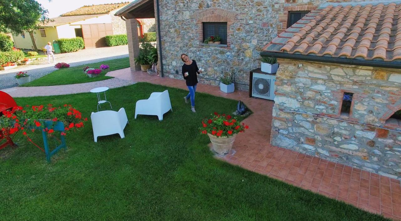 Agriturismo Il Cuscino Nel Pagliaio كامبيليا ماريتيما المظهر الخارجي الصورة